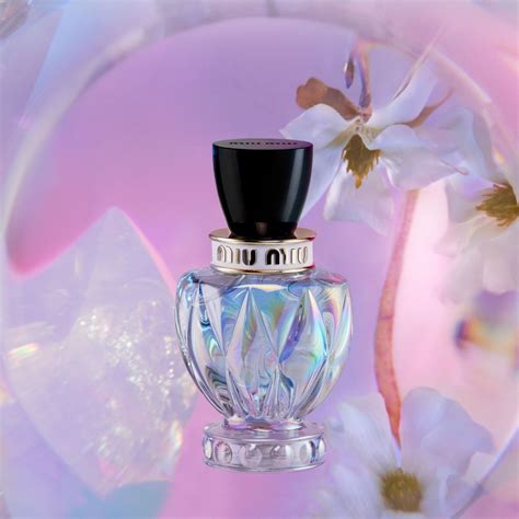 miu miu eau de magnolia|MIU MIU TWIST EAU DE MAGNOLIA.